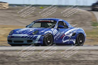 media/Jun-01-2025-PCA Golden Gate (Sun) [[9e4b10205a]]/Club Race/Race (Outside Grapevine)/